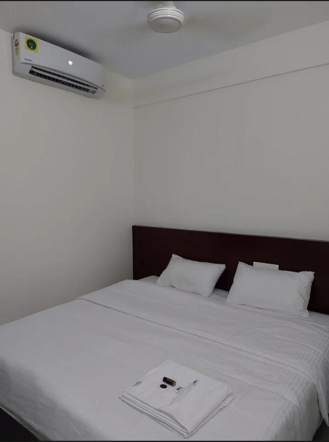 Masterkey Deluxe Rooms Kochi Luaran gambar