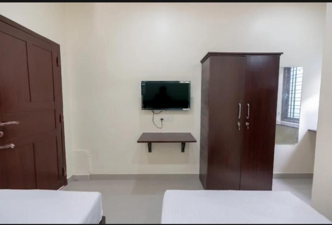 Masterkey Deluxe Rooms Kochi Luaran gambar