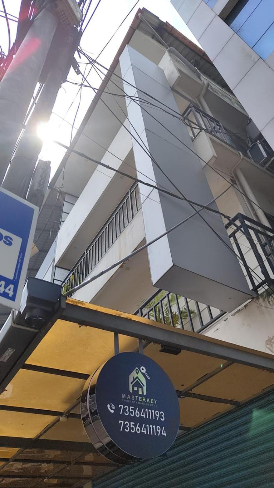 Masterkey Deluxe Rooms Kochi Luaran gambar