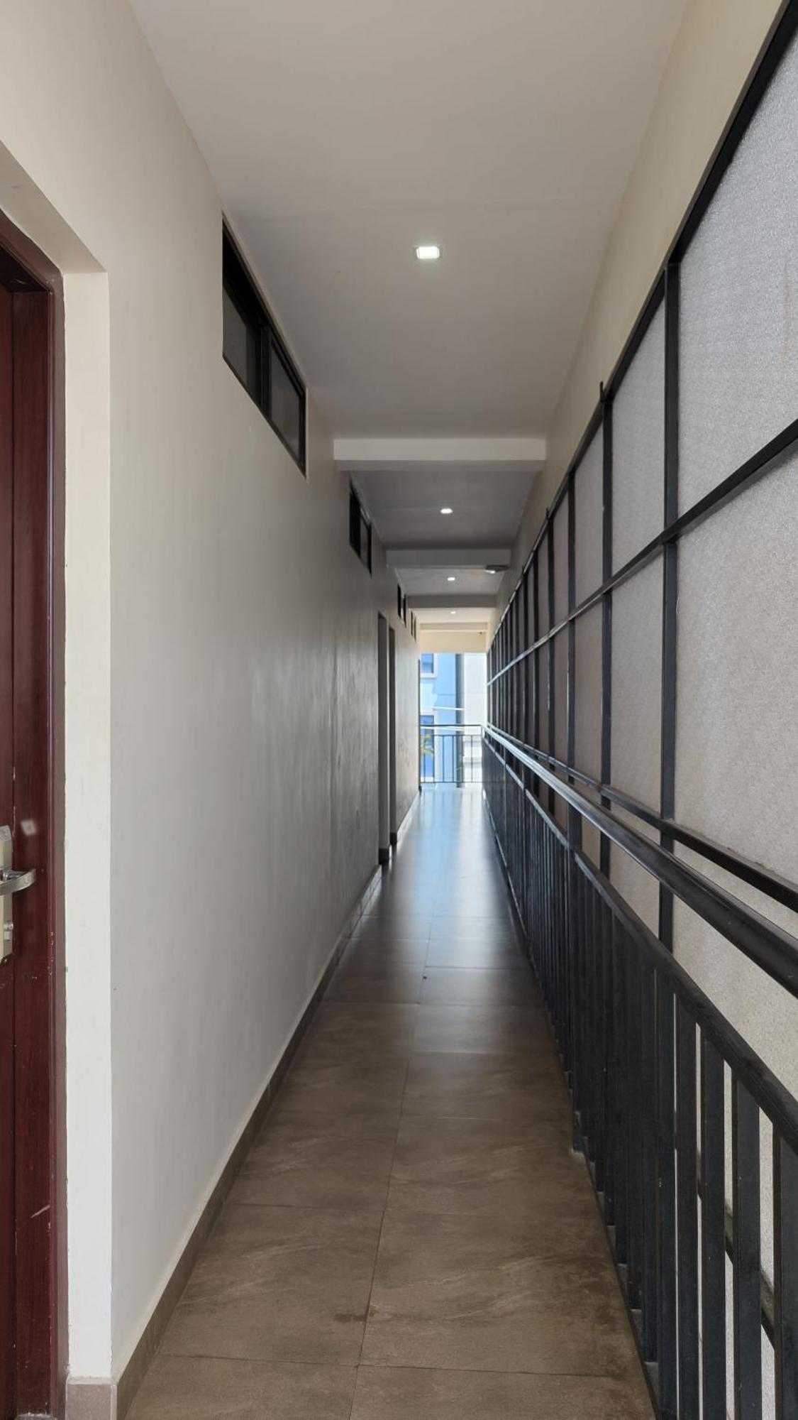 Masterkey Deluxe Rooms Kochi Luaran gambar