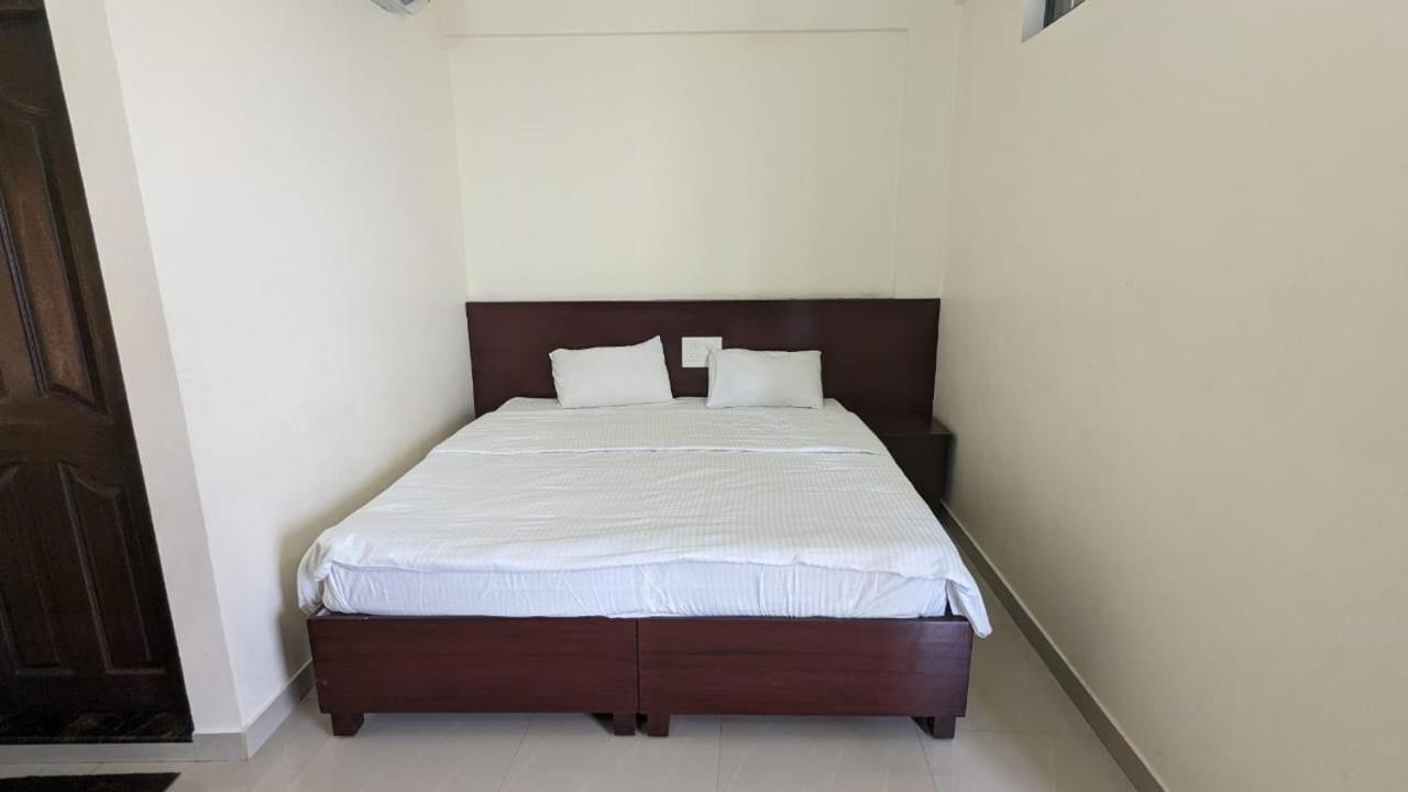 Masterkey Deluxe Rooms Kochi Luaran gambar