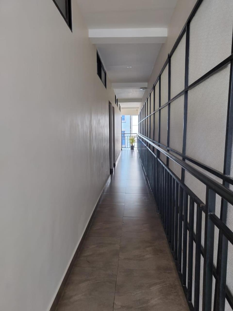 Masterkey Deluxe Rooms Kochi Luaran gambar